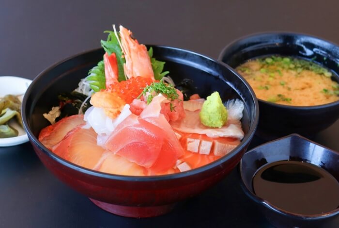 海鮮丼の写真